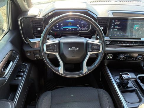 Used 2023 Chevrolet Silverado 1500 RST image 17