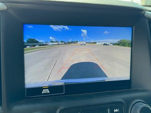 Used 2024 GMC Terrain SLT w/ Infotainment Package II AWD/4WD image 24
