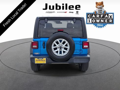Used 2023 Jeep Wrangler Sport AWD/4WD image 3