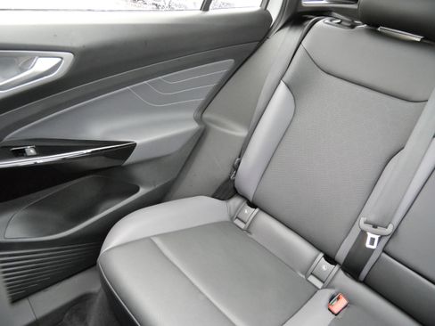 Certified 2023 Volkswagen ID.4 Pro S Plus AWD/4WD image 12