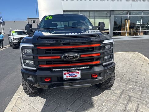Used 2025 Ford F250 Lariat w/ Lariat Ultimate Package AWD/4WD image 41