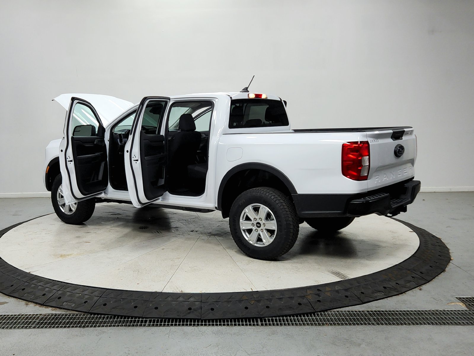 New 2026 Ford Ranger XL w/ Trailer Tow Package RWD image 14