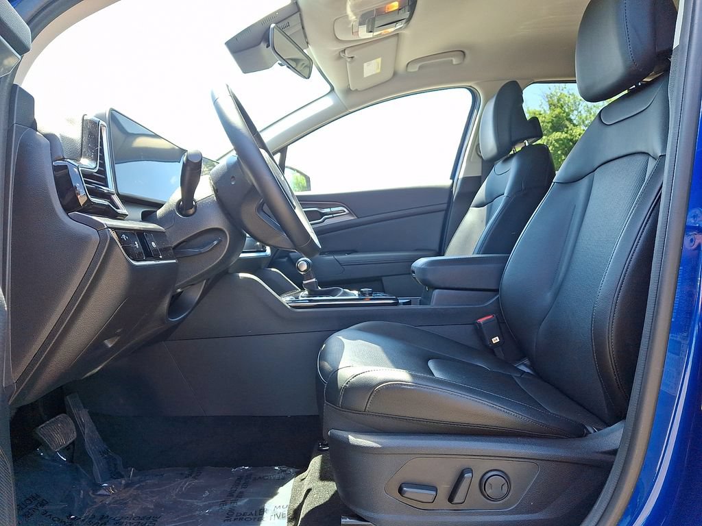 Used 2023 Kia Sportage EX FWD image 14