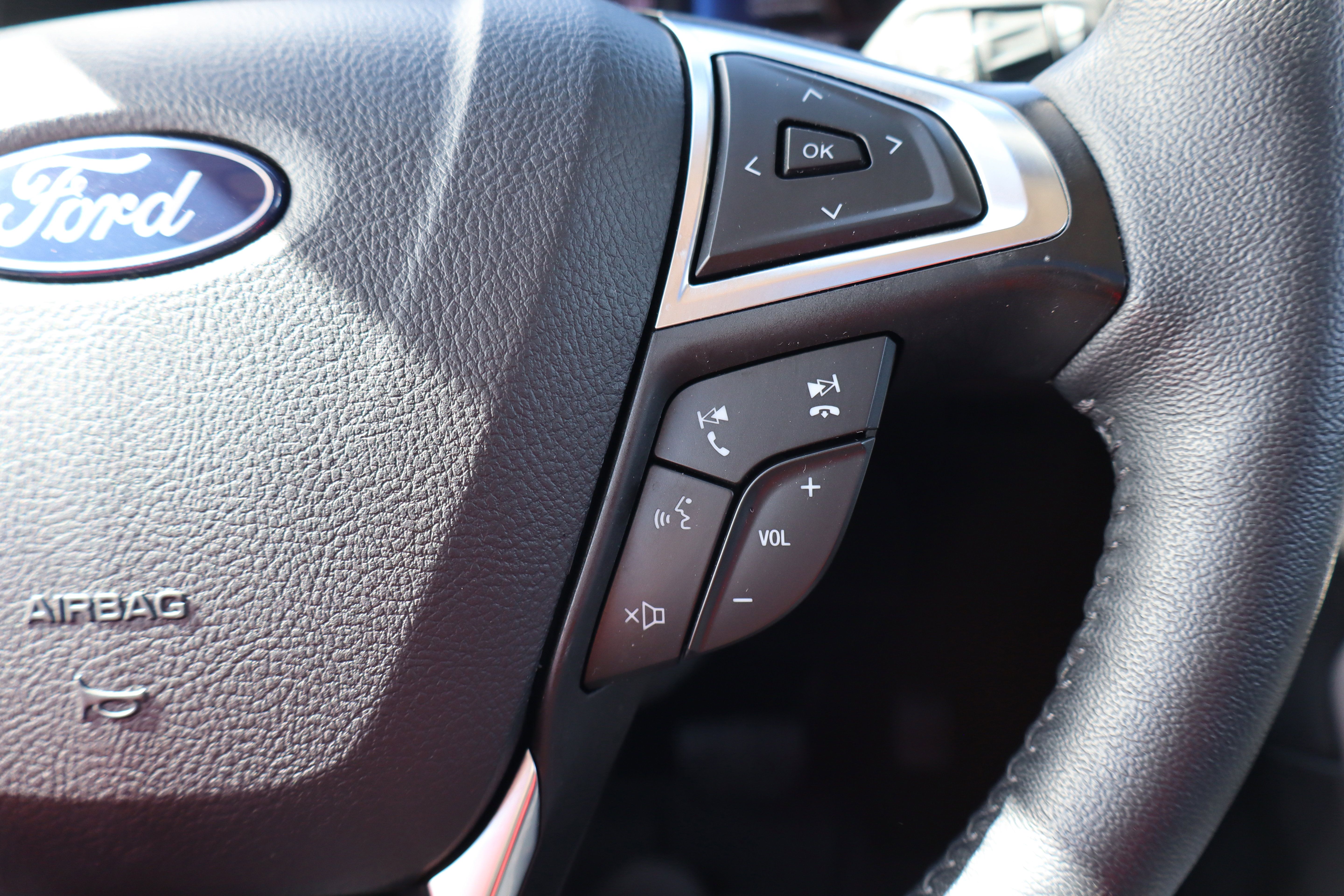 Used 2024 Ford Edge SEL w/ Convenience Package AWD/4WD image 18