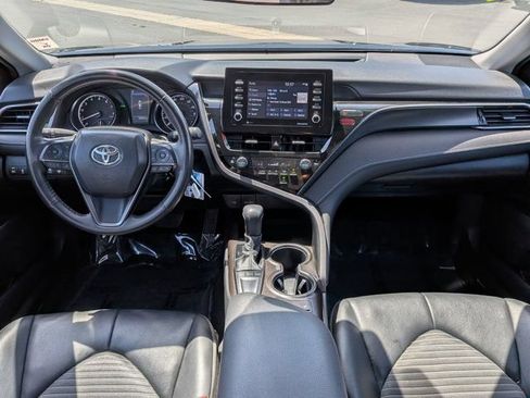 Used 2024 Toyota Camry SE w/ Cold Weather Package FWD image 16