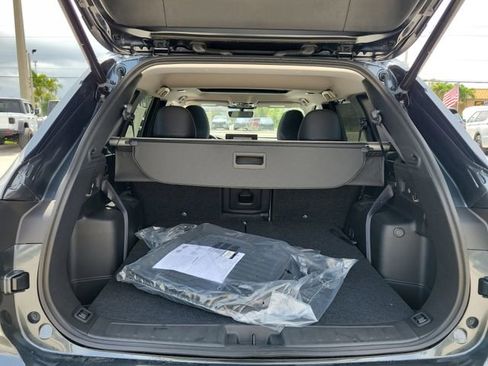 New 2025 Mitsubishi Outlander SEL image 11