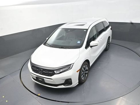 Used 2025 Honda Odyssey EX-L image 23