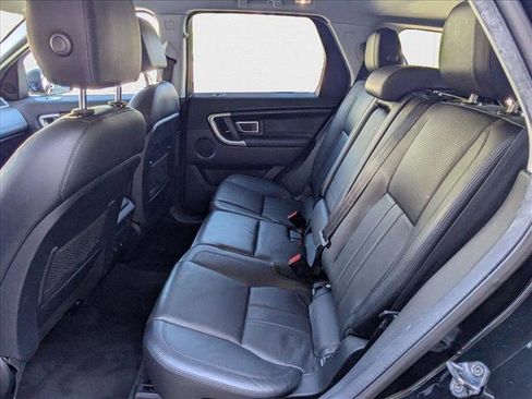 Used 2017 Land Rover Discovery Sport HSE image 19