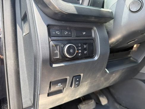 Used 2024 Ford F350 Lariat w/ Lariat Ultimate Package AWD/4WD image 13