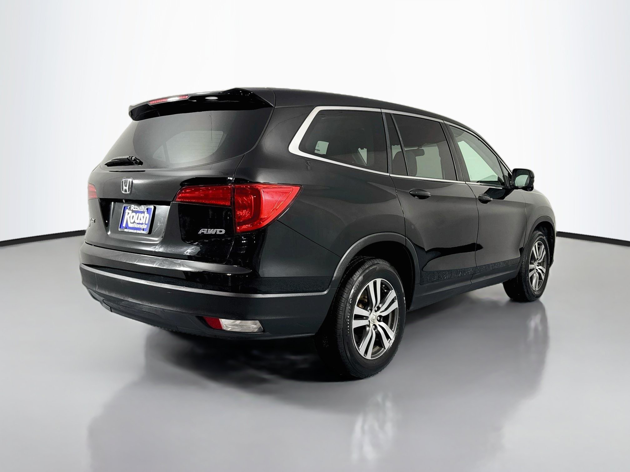 Used 2016 Honda Pilot EX-L image 5