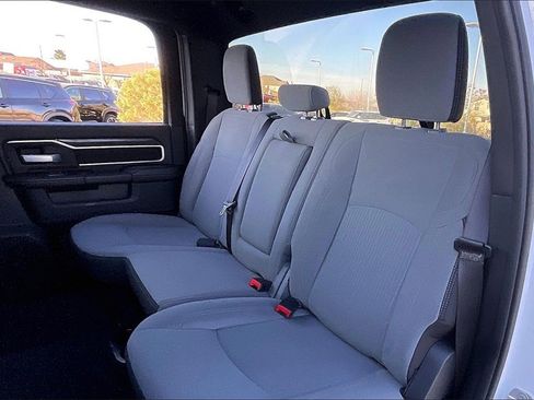 Used 2024 RAM 2500 Big Horn image 25