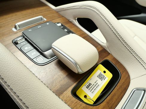 Certified 2026 Mercedes-Benz GLE 350 4MATIC image 30