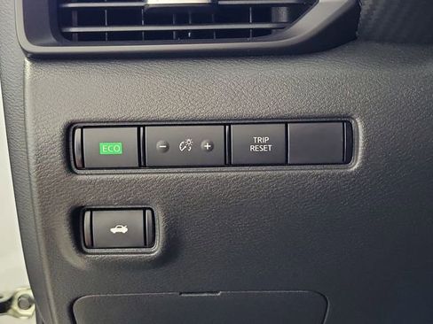 Used 2023 Nissan Sentra S FWD image 23