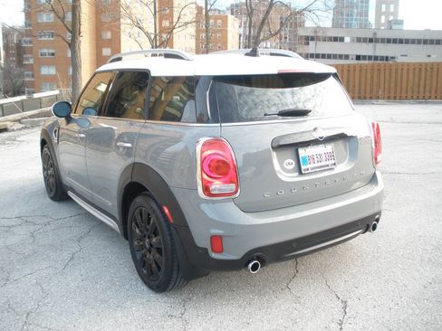 Used 2019 MINI Cooper Countryman S w/ Storage Package image 9