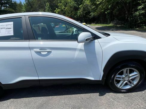 Used 2020 Hyundai Kona SE AWD/4WD image 11