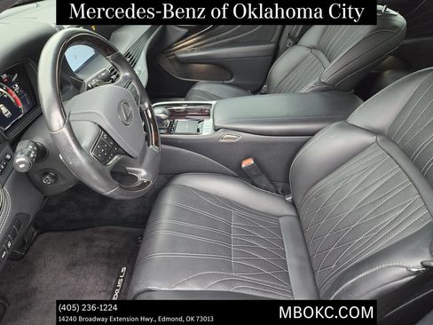 Used 2019 Lexus LS 500 w/ Interior Upgrade Package RWD image 11