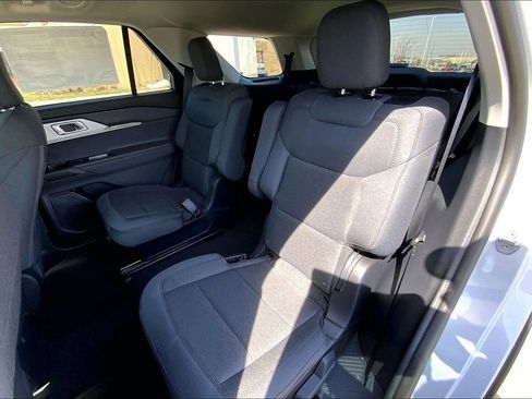 New 2026 Ford Explorer Active AWD/4WD image 10