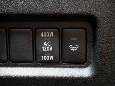 Used 2024 Toyota 4Runner TRD Off-Road Premium image 26