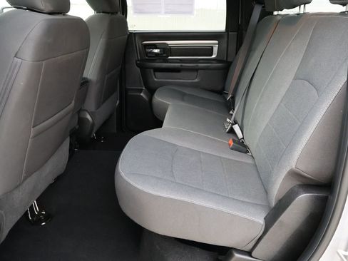 Used 2024 RAM 1500 Warlock AWD/4WD image 14