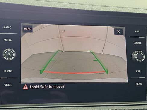 Used 2019 Volkswagen Jetta SEL image 22