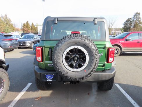 New 2025 Ford Bronco 4-Door w/ Sasquatch Package image 5