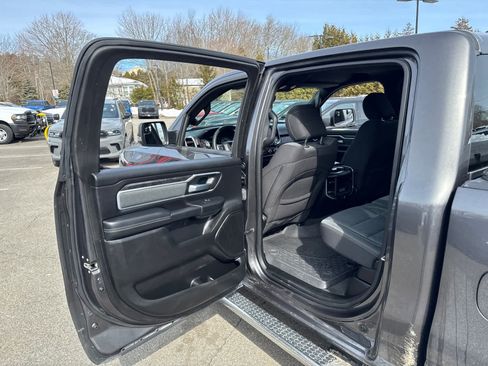 Used 2023 Jeep Grand Cherokee Limited w/ Luxury Tech Group II image 67