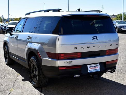 Used 2025 Hyundai Santa Fe XRT w/ Tow & Go Package AWD/4WD image 3