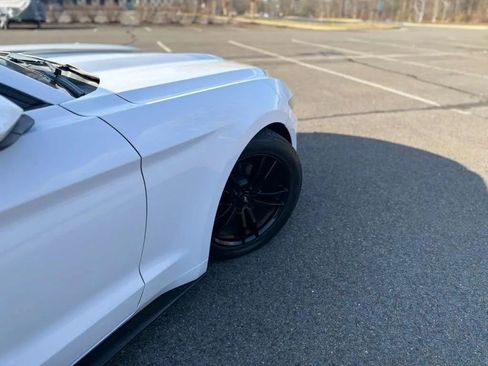 Used 2017 Ford Mustang Coupe image 35