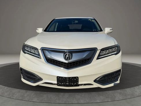 Used 2018 Acura RDX AWD image 2