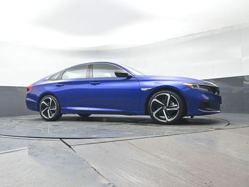 Used 2022 Honda Accord Sport image 31