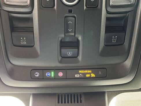 Certified 2023 GMC Yukon Denali w/ LPO, Floor Liner Package AWD/4WD image 29