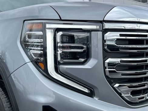 New 2026 GMC Sierra 1500 Denali AWD/4WD image 17