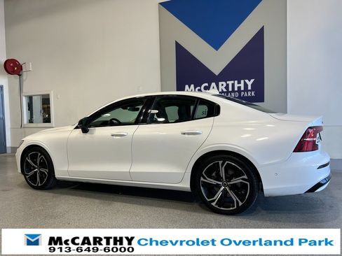 Used 2024 Volvo S60 B5 Plus image 7