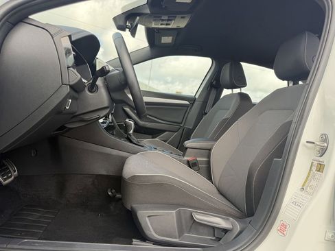 Used 2025 Volkswagen Jetta Sport FWD image 25