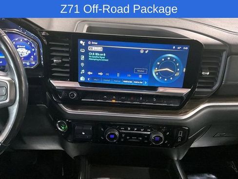 Used 2022 Chevrolet Silverado 1500 RST image 13