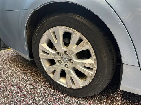 Used 2011 Toyota Avalon FWD image 38