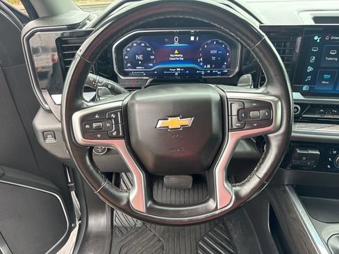 Used 2023 Chevrolet Silverado 1500 LTZ AWD/4WD image 15