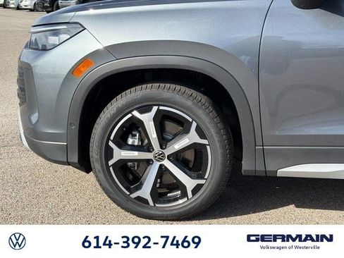 New 2026 Volkswagen Tiguan SE image 11