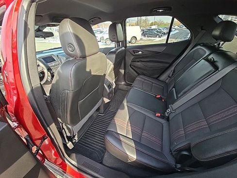 Used 2023 Chevrolet Equinox RS image 25
