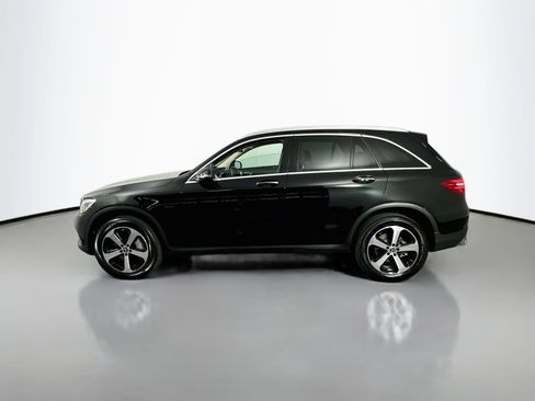 Used 2019 Mercedes-Benz GLC 350e 4MATIC image 4