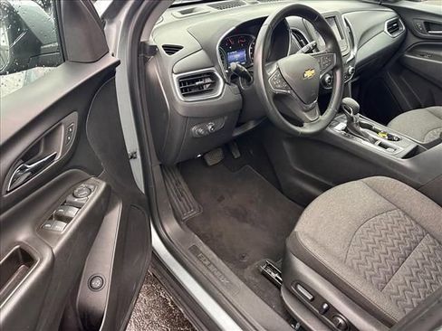 Used 2024 Chevrolet Equinox LT image 12