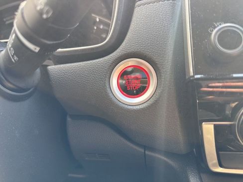 Used 2017 Honda CR-V Touring image 17