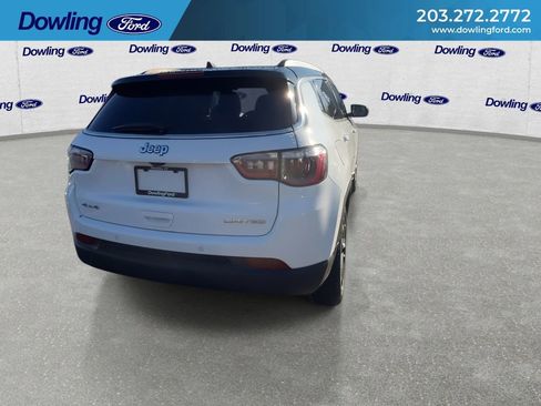 Used 2024 Jeep Compass Limited image 2