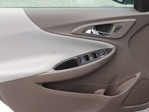 Used 2024 Chevrolet Malibu LS FWD image 9