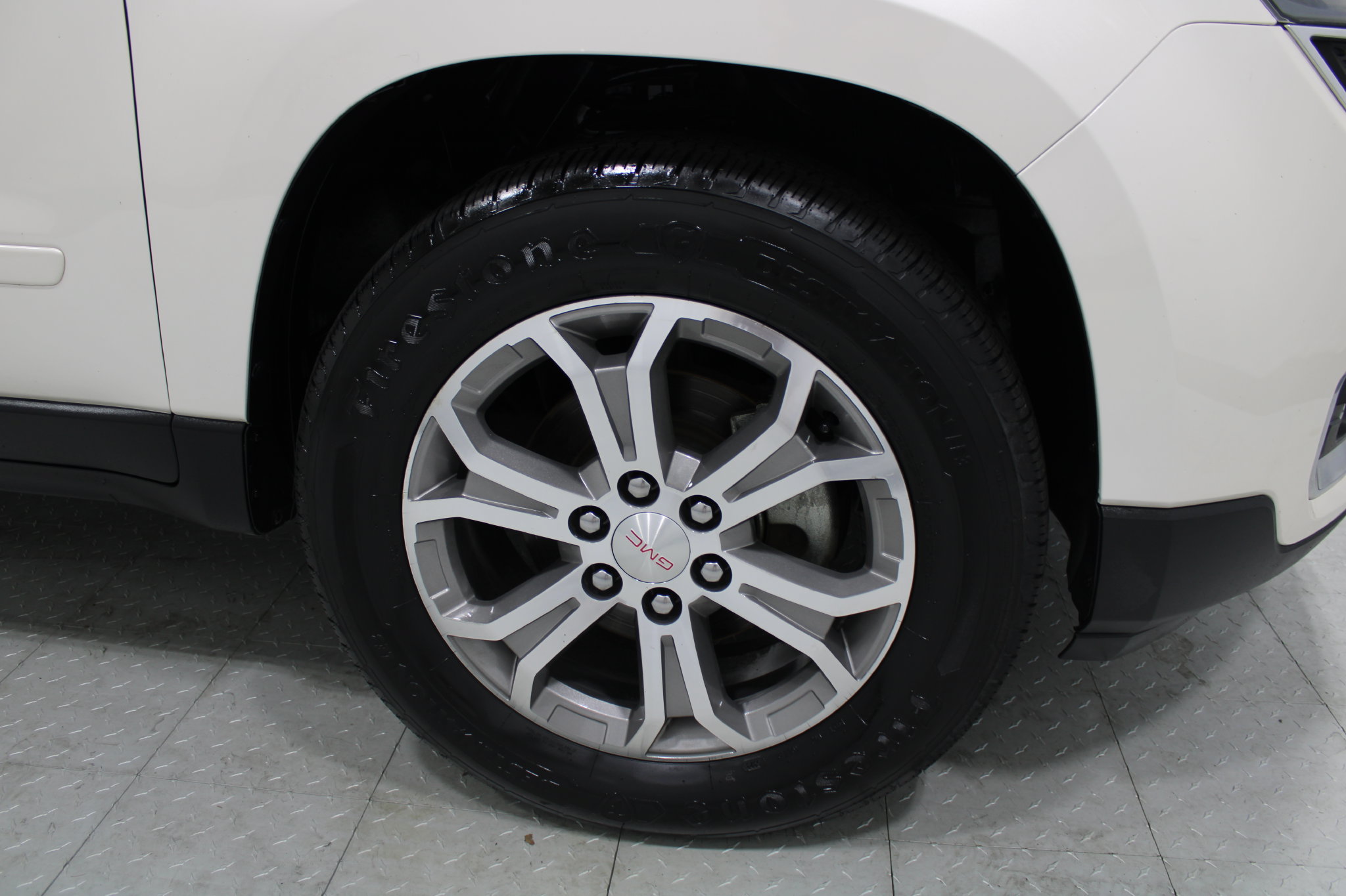 Used 2015 GMC Acadia SLT FWD image 5