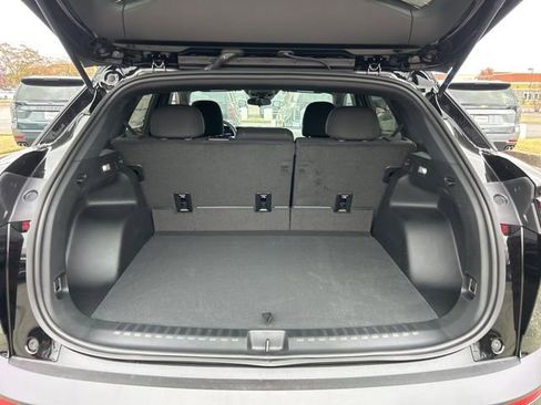 New 2026 Chevrolet Blazer EV LT image 28