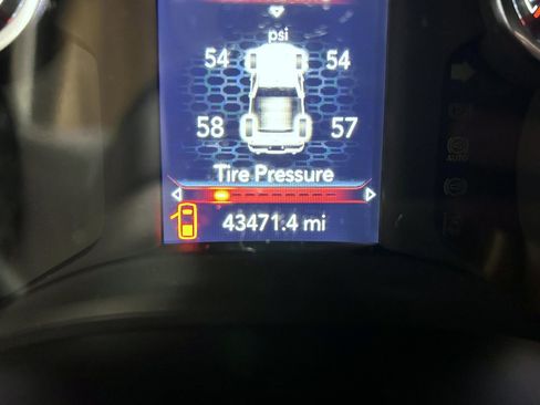 Used 2024 RAM 2500 Big Horn image 11