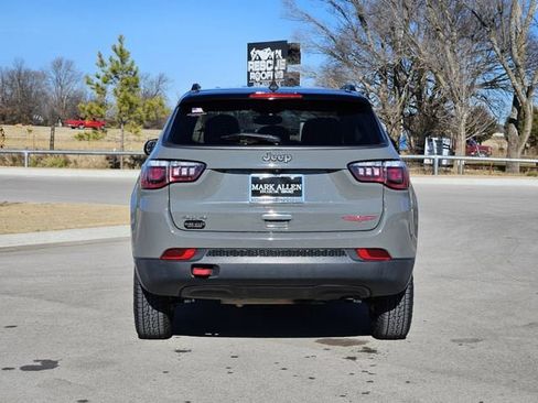 Used 2019 Jeep Compass Trailhawk w/ Leather Interior Group image 6