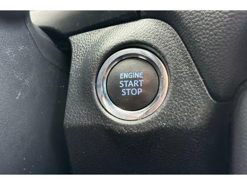 Used 2021 Toyota RAV4 Limited AWD/4WD image 23