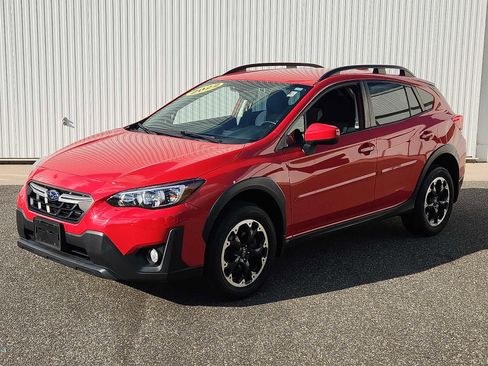 Used 2022 Subaru Crosstrek 2.0i Premium AWD/4WD image 3